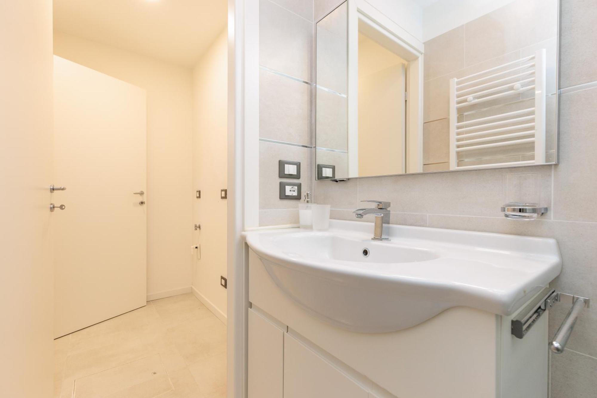 Accogliente Monolocale Veneziano1 Aria Condizionata, Vicino A Campus E Stazione Apartment Bagian luar foto